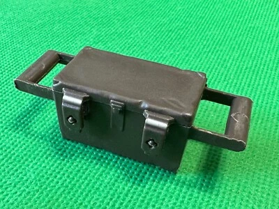 老式 1988 年 COPS n Crooks Louie the Plumber 工具箱配件 — 第 1/4 张图片