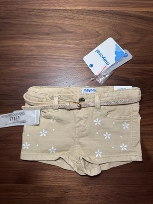 Pantalones Cortos Mayoral Niñas Talla 3 Nuevos con Etiquetas Color Caqui con Flores Cintura Ajustable Foto 1 de 4