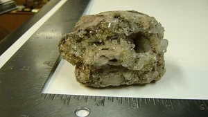 3" x 4" Kristall Quarz Cluster auf Matrix - Poughkeepsie, New York. - Bild 1 von 12