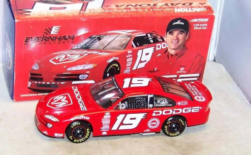 Ray Evernham # 19 Dodge Show Car 2000 NASCAR Action Diecast 1 24