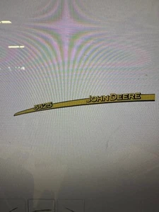 R197542: 5525 Model Label, Left Side OEM JOHN DEERE - Picture 1 of 2