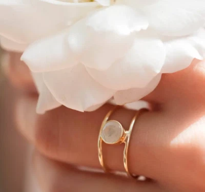 Natural Rainbow Moonstone Gemstone 925 Sterling Silver Ring, Gift Ring - Image 1 of 4