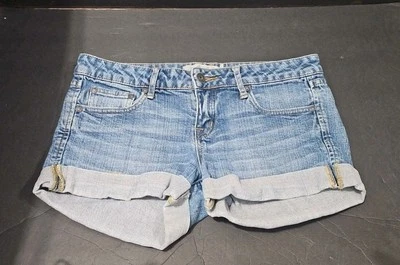 Pantalones Cortos Charlotte Russe Juniors Talla 6 Azul Pantalones Cortos  Foto 1 de 4