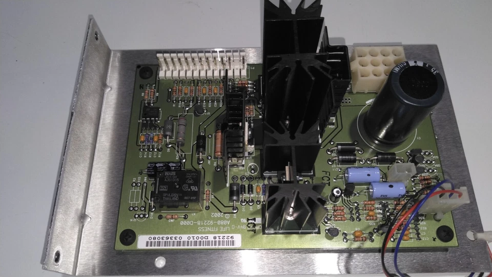 Tabla de control inferior (LCB) elíptica Life Fitness 9500 HR Foto 1 de 1