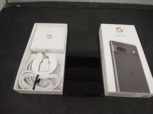 Google Pixel7A Folding - Picture 1 of 5