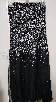 Vestido Scala Talla M Lentejuelas y Tul Sin Tirantes Negro Bajo la Rodilla Vestido Acampanado Foto 1 de 4