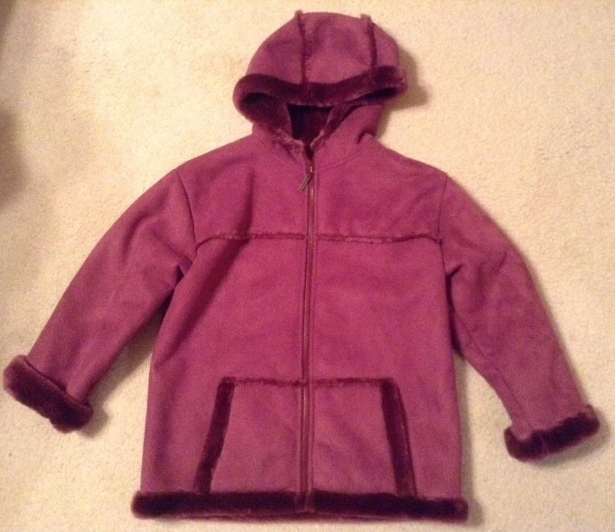 Usado en excelente estado! Niñas Widgeon Ciruela Imitación Gamuza/Piel Sintética Forrada Talla 10 Foto 1 de 4