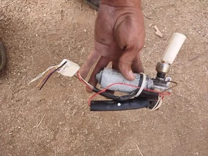 95-03 Jaguar xj6  XJ8 XJR X308 Steering Column Tilt Motor 0390201625 look - Bild 1 von 13