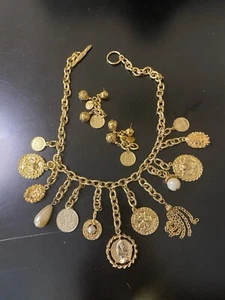 VTG Gold Tone Coin Medallion Filigree Fob Charm Statement Bib Necklace Earrings - Picture 1 of 6
