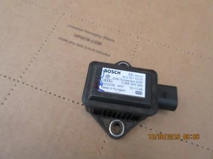 2006 AUDI A4 CONVERTIBLE YAW TURN RATE STABILITY SENSOR 8E0907637A OEM - Picture 1 of 2