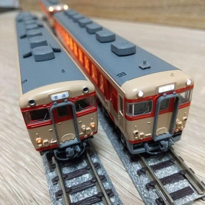 TOMIX  Kiha 58-400 & 65 3-Car Set T Car 889404 - Image 1 of 4