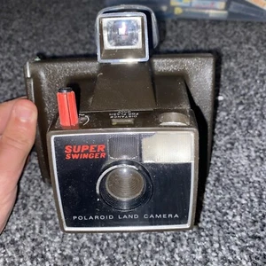 Cámara terrestre POLAROID Super Swinger vintage (1970) - Imagen 1 de 4