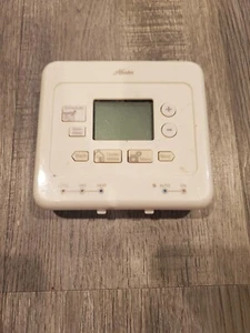 Hunter 44273 Programable 5-1-1 Backlit Digital Thermostat Control Set and Save - Picture 1 of 6