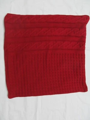 Funda de almohada Pottery Barn roja tejida con cable 24" x 24" cremallera oculta lavable Foto 1 de 4