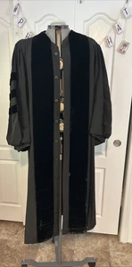 Doktorandenkleid Bentley und Simon gebraucht - Bild 1 von 10