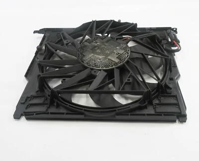 BMW 550i 550iGT 650i 750i B7 2010-2018 (F01 F06 F10) 850 W ventilador de refrigeración del radiador Foto 1 de 4