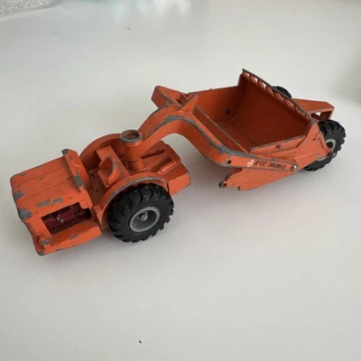 Vintage Matchbox King-Size K-6 Allis Chalmers Earth Scraper Playworn  - Image 1 of 4