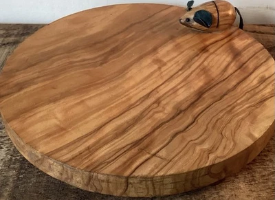 Small Round Cheeseboard With Carved Mouse   Vintage - Image 1 of 4