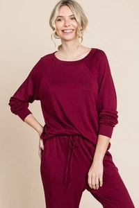 Super Lady Round Neck Raglan Sleeve Top and Pants Lounge Set - Picture 1 of 4