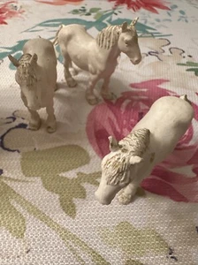 Vtg 1970 Britains Ltd. England Stamped White Clydesdale Horse 3.5" X 2.5" Lot 3 - Picture 1 of 11