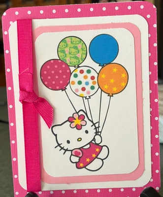 Tarjeta de cumpleaños de Hello Kitty Foto 1 de 2
