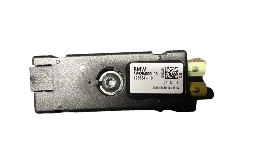 Amplificador antena bmw i3 i01 av9254000 Foto 1 de 1