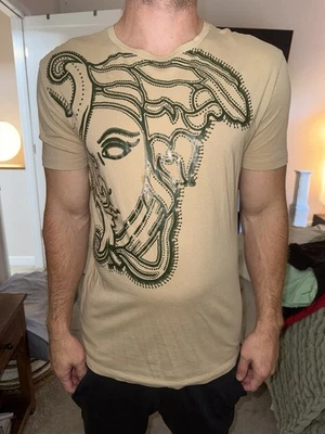 Camiseta Versace Hombre Manga Corta Marrón Verde Cabeza de Medusa Grande Foto 1 de 4