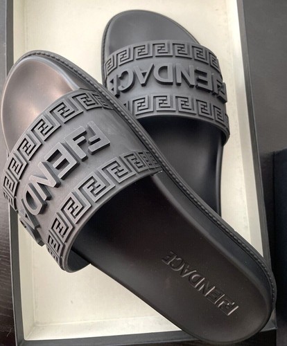 VERSACE x FENDI FENDACE Uomo Autentico Ltd. Ed. Slip On Pool Slide nero US 8 nuovo con scatola