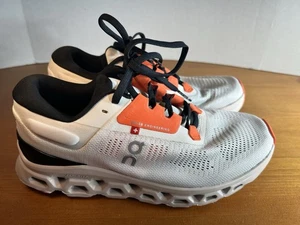 On Cloudstratus Damengröße 6,5 sportliche Laufschuhe – nie benutzt – ohne Karton - Bild 1 von 10