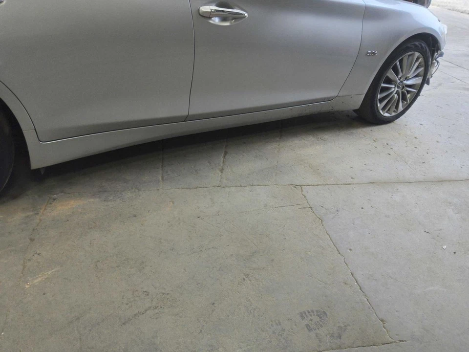 Passenger Side Infiniti Q50       2016 Rocker Panel Moulding 676635 Foto 1 de 1