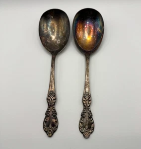 2x Vintage W.M. Rogers Silverplate Serving Spoons - Extra Plate - Picture 1 of 4