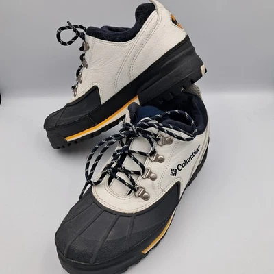 Columbia Bugalow Waterproof Shoes Women's US Size 10 Thermolite White Black - Image 1 of 4