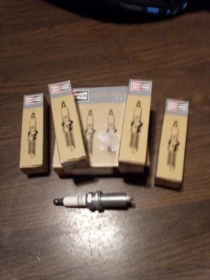 Bujías Champion 446 REC12MCC4 Copper Plus (4) NOS Foto 1 de 4