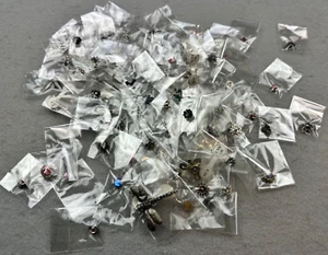 NEU! Verschiedene Posten 103 Nähen/ohne Nähen Metall Deko Schmuck Druckknöpfe - Bild 1 von 11