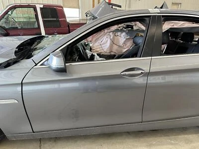 11-16 BMW 528I CONDUCTOR PUERTA DELANTERA IZQUIERDA GRIS ESPACIAL PINTURA METALIZADA A52 Foto 1 de 4