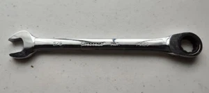 Crescent 5/8" SAE Ratchet Wrench - Picture 1 of 2