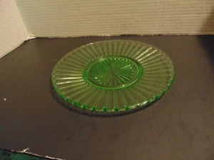 1 VTG HAZEL ATLAS RIBBON GREEN Uranium Depression Glass 8" Luncheon Plate - Picture 1 of 6