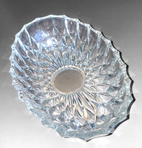 Vintage Lead Crystal Candy Dish 20cm Long 13cm Wide 4.5cm High - Picture 1 of 5