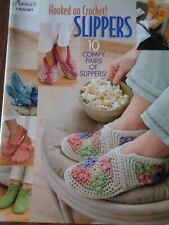 ANNIE'S CROCHET PATTERNS BOOKLET HOOKED ON CROCHET SLIPPERS 10 DESIGNS