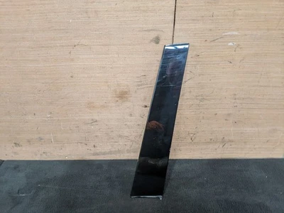 HYUNDAI TUCSON NX4 MK4 N/S PASSENGER SIDE LEFT FRONT DOOR MOULDING TRIM - Image 1 of 4