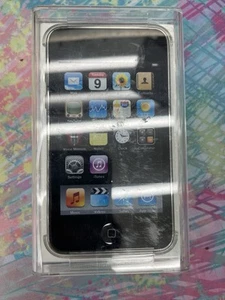 Apple iPod Touch (2nd Generation) Player - Black - Picture 1 of 4