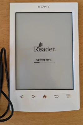 Sony PRS-T2 2GB, WLAN, 15,2 cm (6 Zoll) - Weiß - Bild 1 von 4