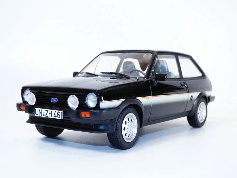 FORD FIESTA XR2 noir 1/18 1981 - Image 1 of 1