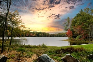 Canvas Art Sunset Glow Over Tranquil Lake Green Trees Wall Picture Poster Print - Picture 1 of 22