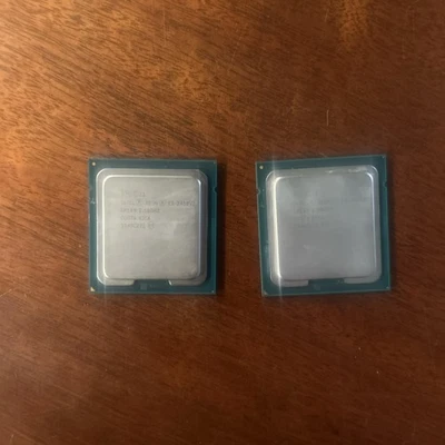 Lote de 2 processadores INTEL XEON (SR1A9) E5-2450V2 2.50 GHz 8-C0RE - Imagem 1 de 2