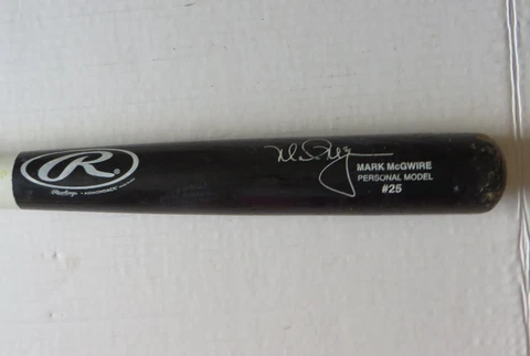 Souvenir Mark McGwire 25" Mini Bat Rawlings Personal Model Black #25 Cover