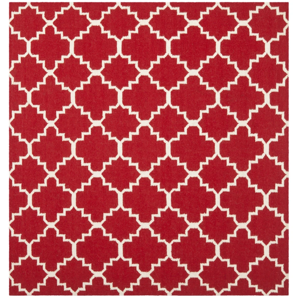 SAFAVIEH Dhurries DHU566B Handwoven Red / Ivory Rug - Image 1 of 4