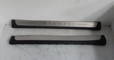 2008 INFINITI FX35  OEM LEFT & RIGHT FRONT DOOR SILL TRIM SCUFF PLATE SET (P3926 - Imagem 1 de 4
