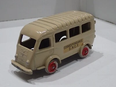 CIJ EUROPARC  3/62 RENAULT S.N.C.F. SCALA 1:43 CONDIZIONI PARI AL NUOVO (10) - Immagine 1 di 4