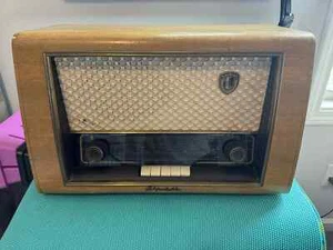 Vintage antik Nordmende Rigoletto 55 Deutsches Radio FUNKTIONIERT NICHT WIE BESEHEN - Bild 1 von 17